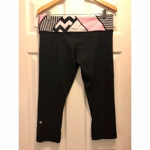 Lululemon Wunder Under Reversible Crop Size 12